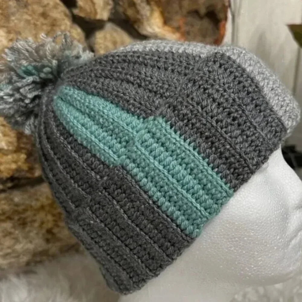 Handmade Knitted Hat Knit Beanie with Pom Gift for Christmas Hats Unisex